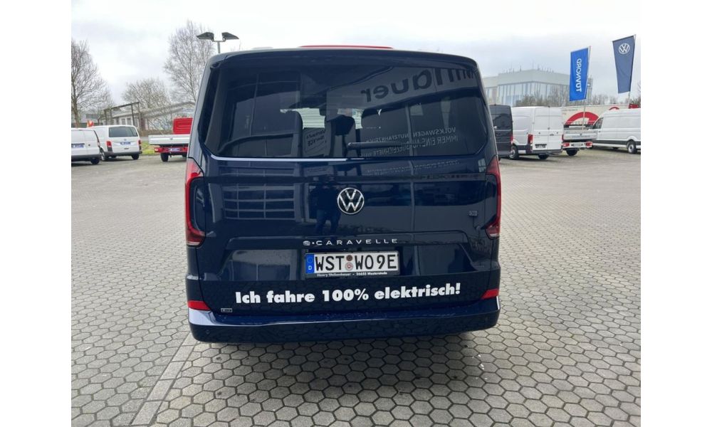 818337