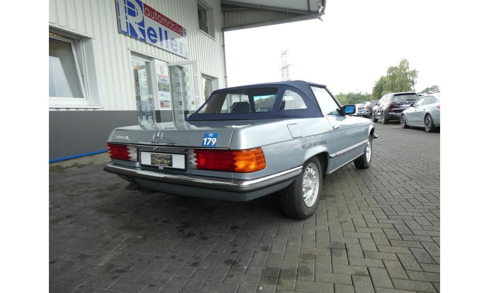 994369