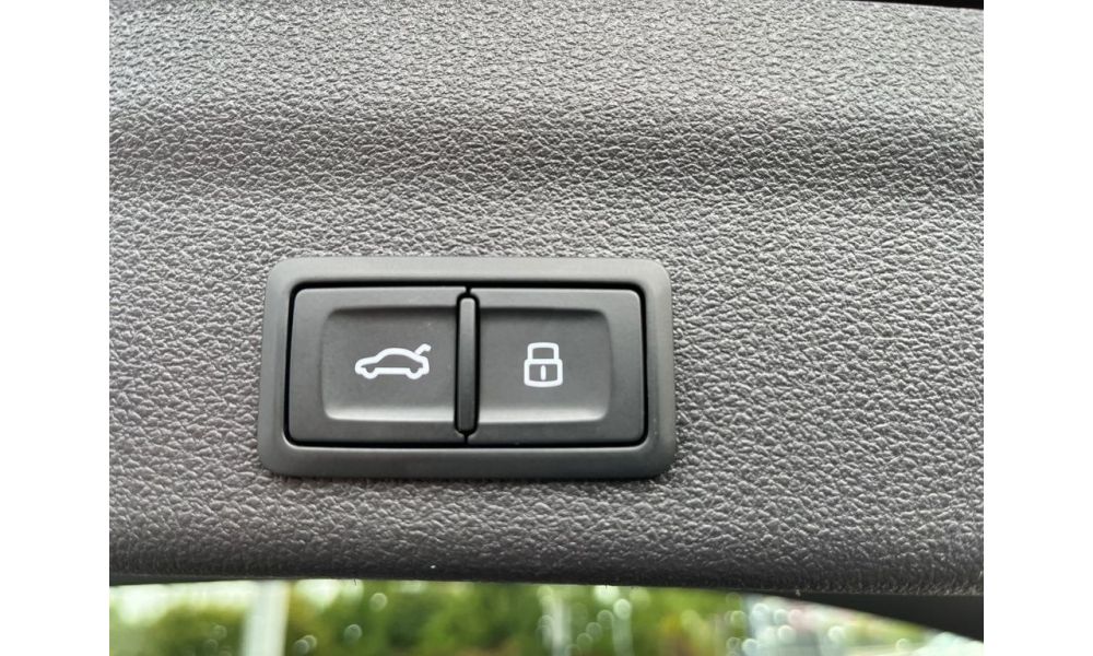 603984