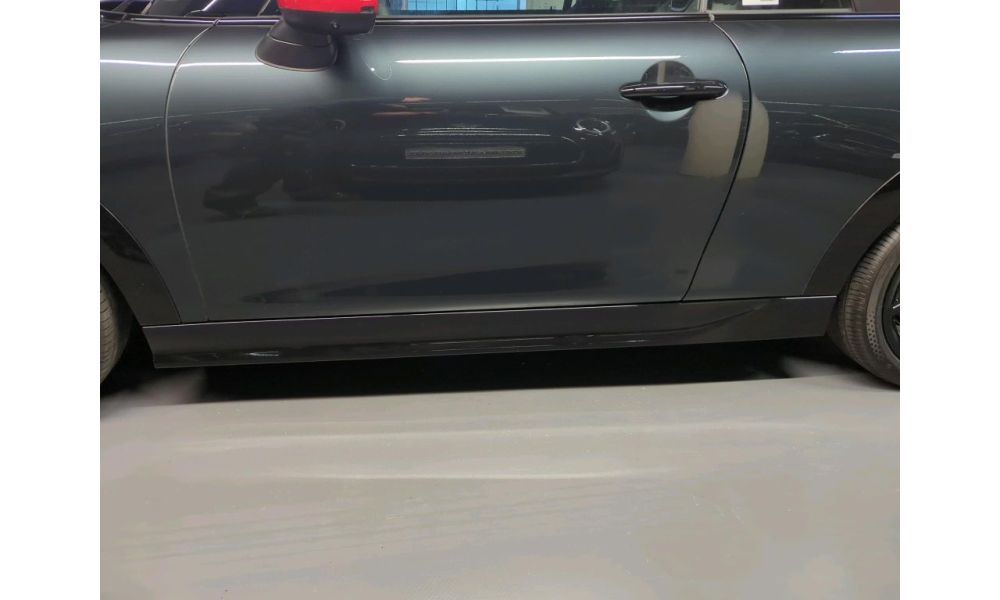 400766
