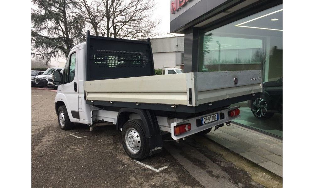 463217