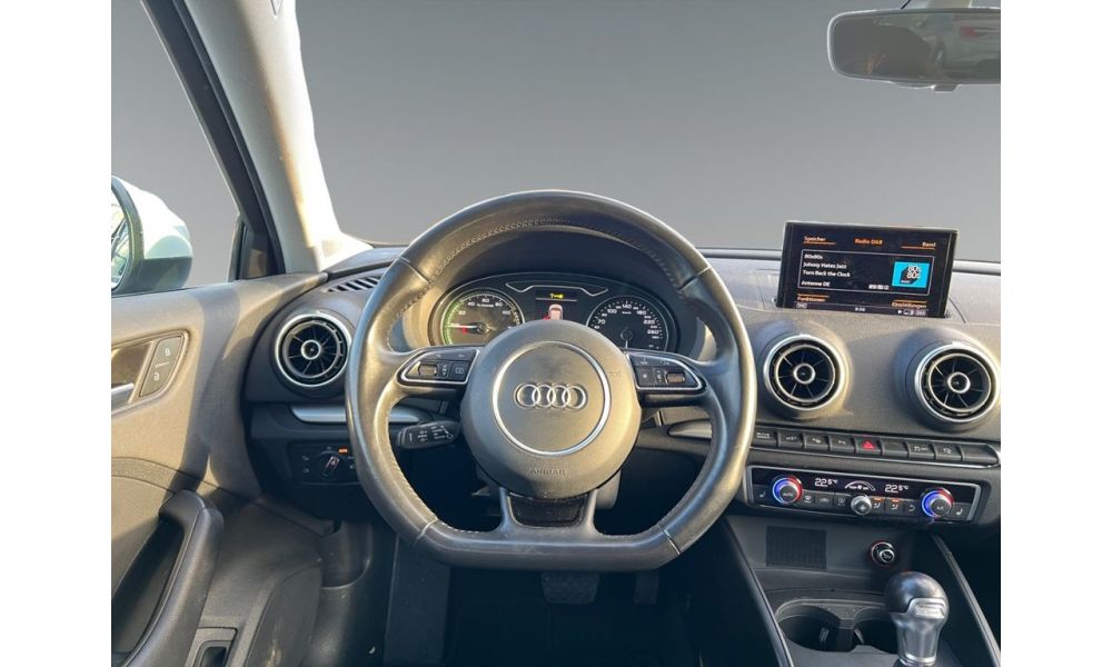 917686