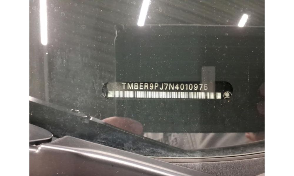267359