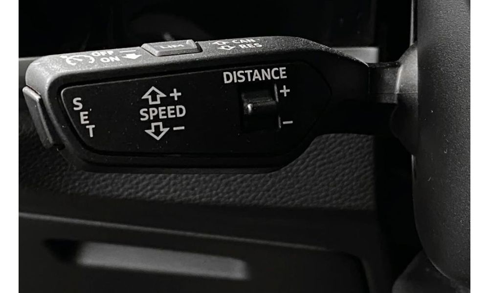 567077