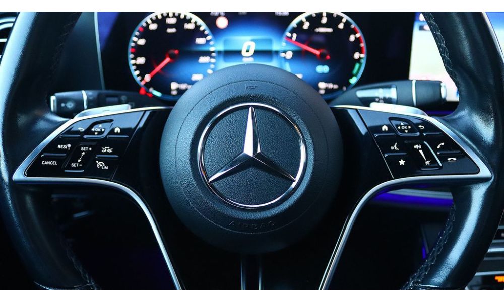 406357