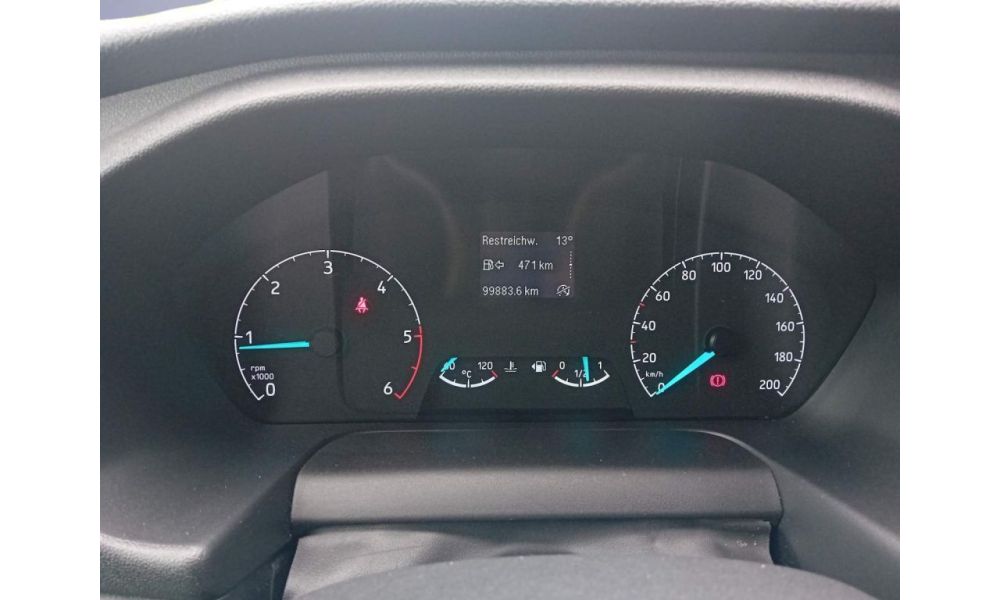 447835