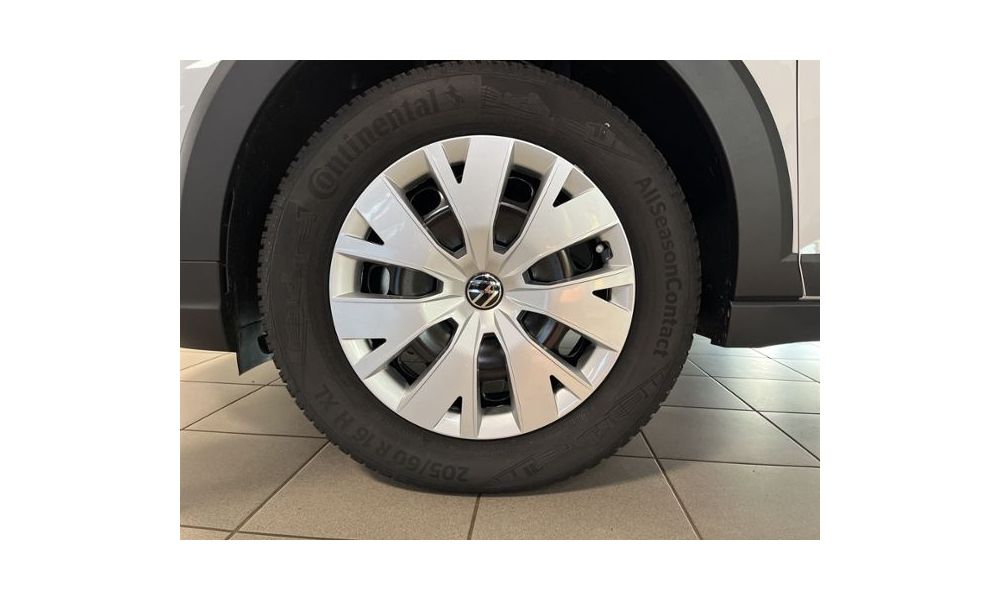 227208