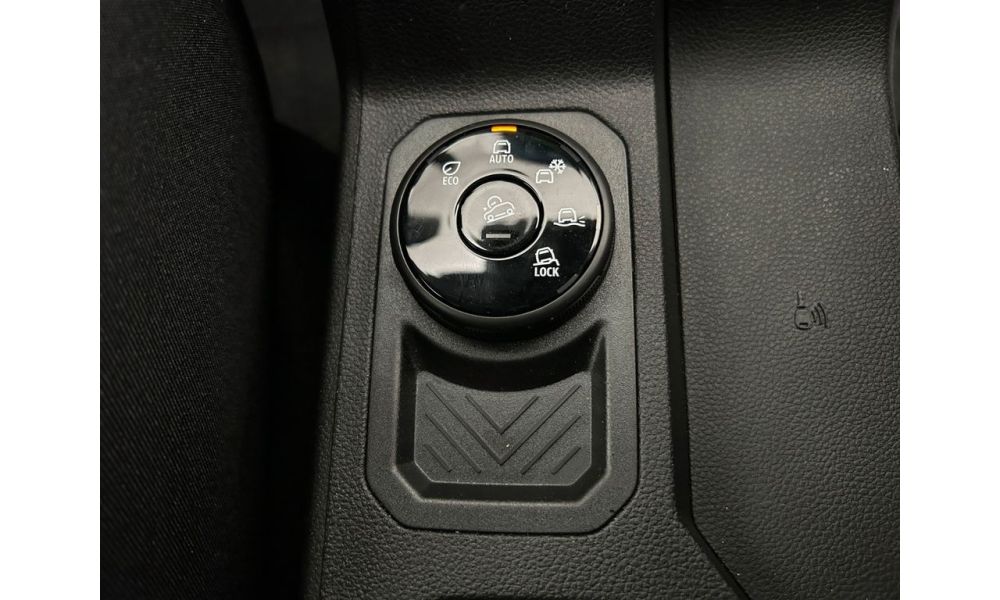 80743