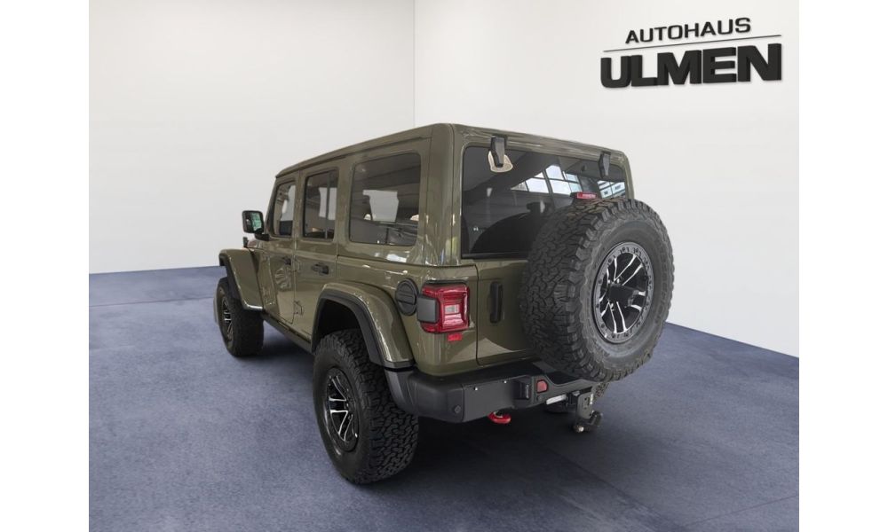 415880