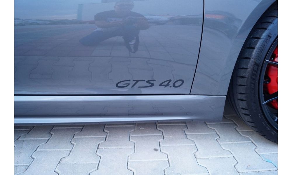 565584