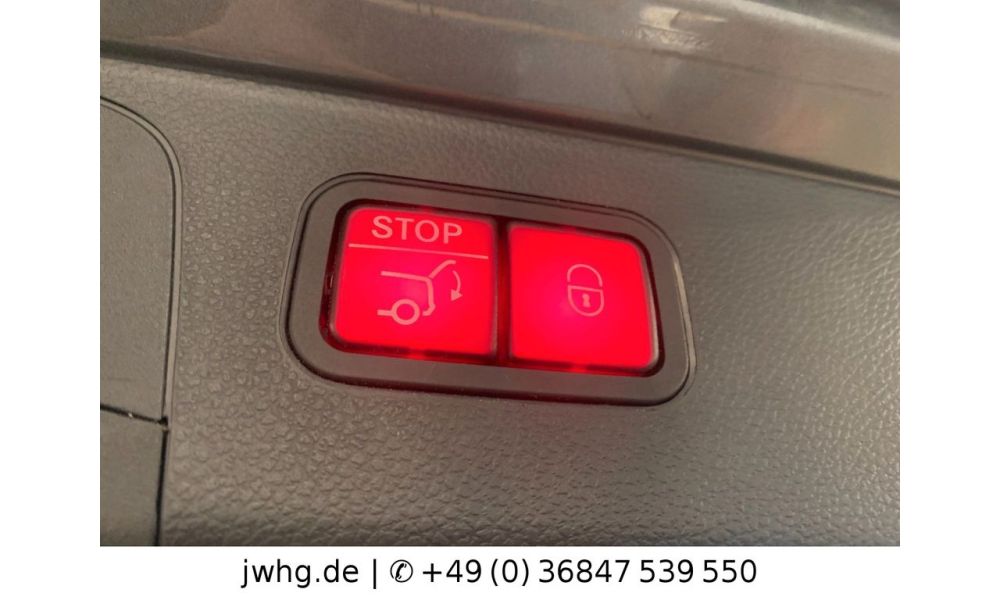 392047