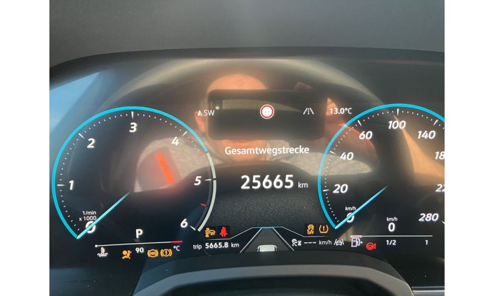 962981
