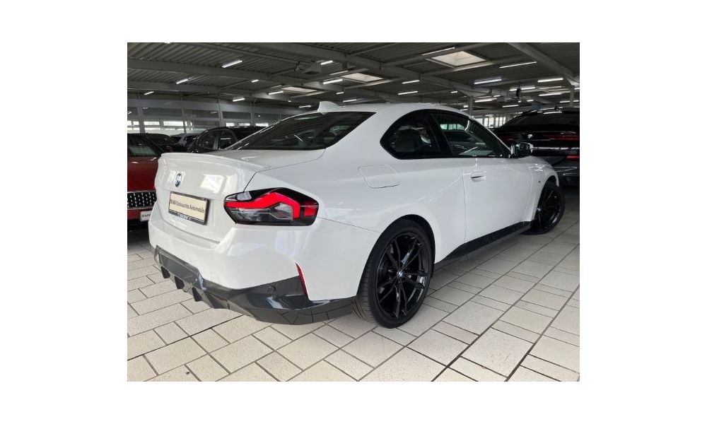 823109