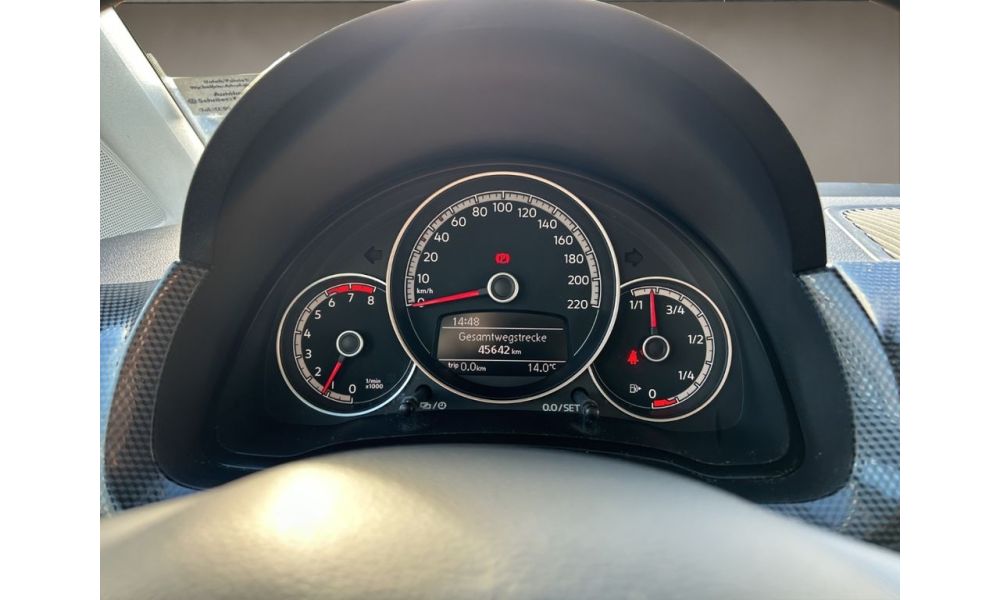 373125