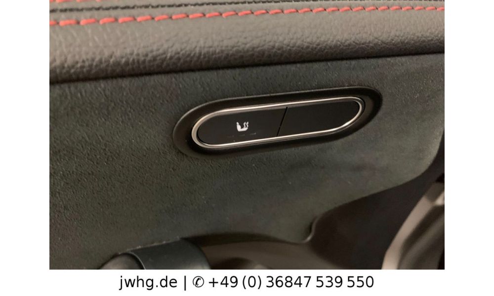 190308