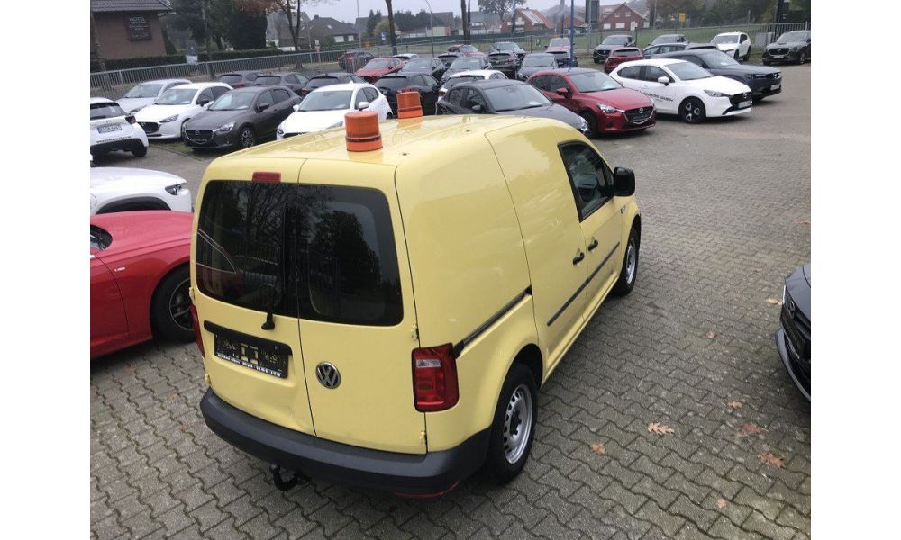 689111