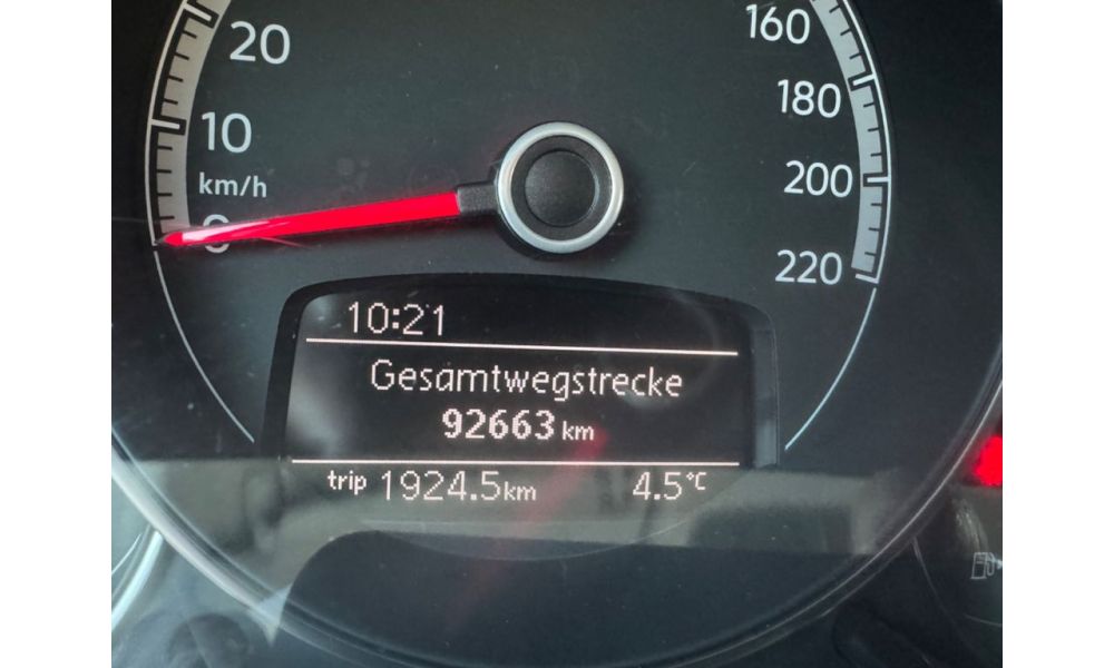163681