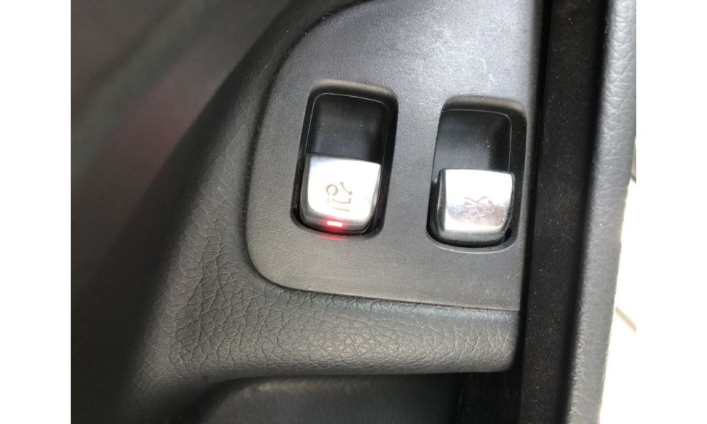464229