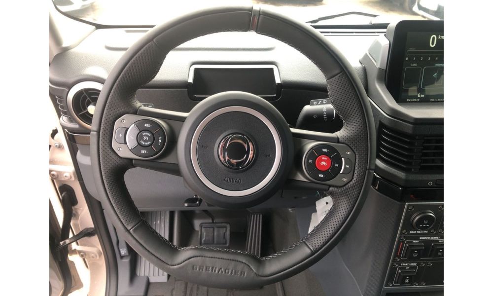 607749