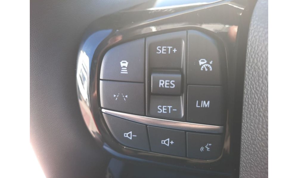 396546
