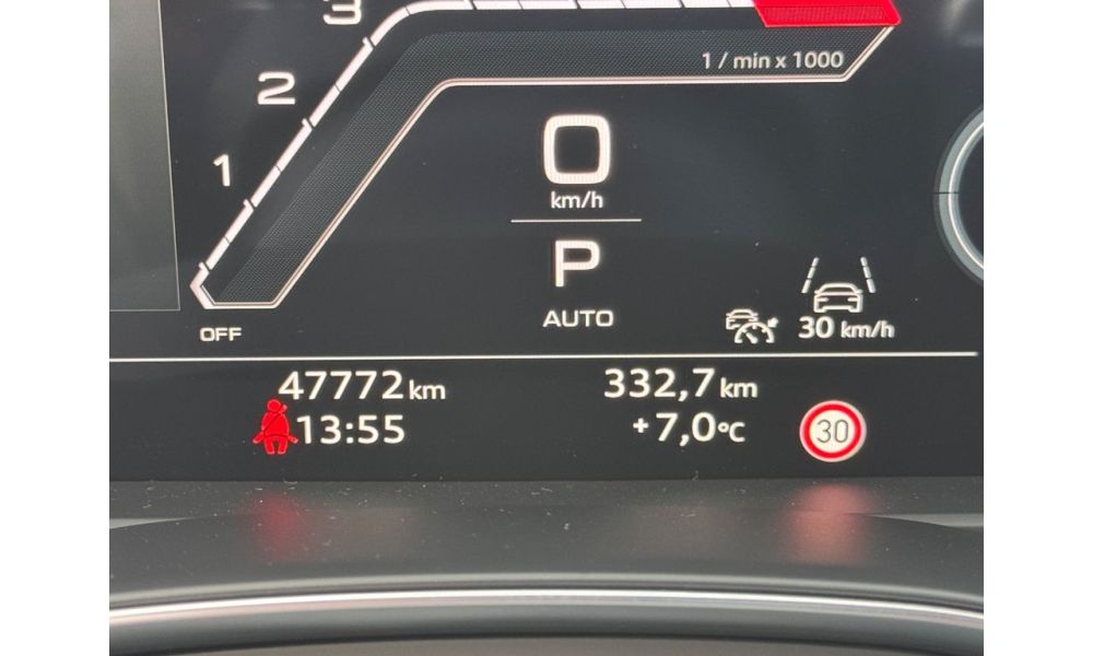 163723