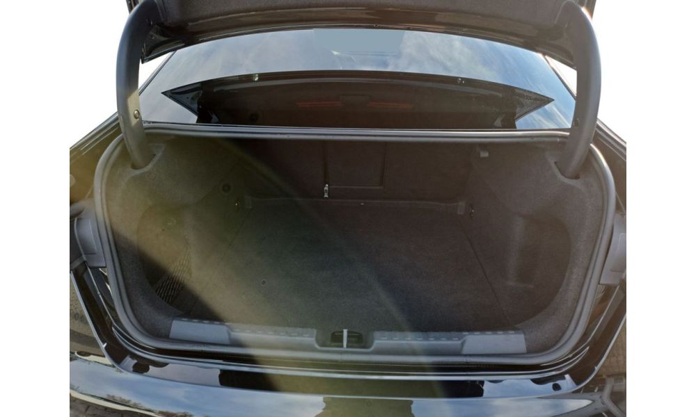 894769