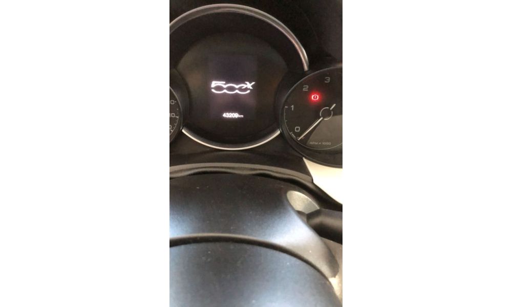 930310