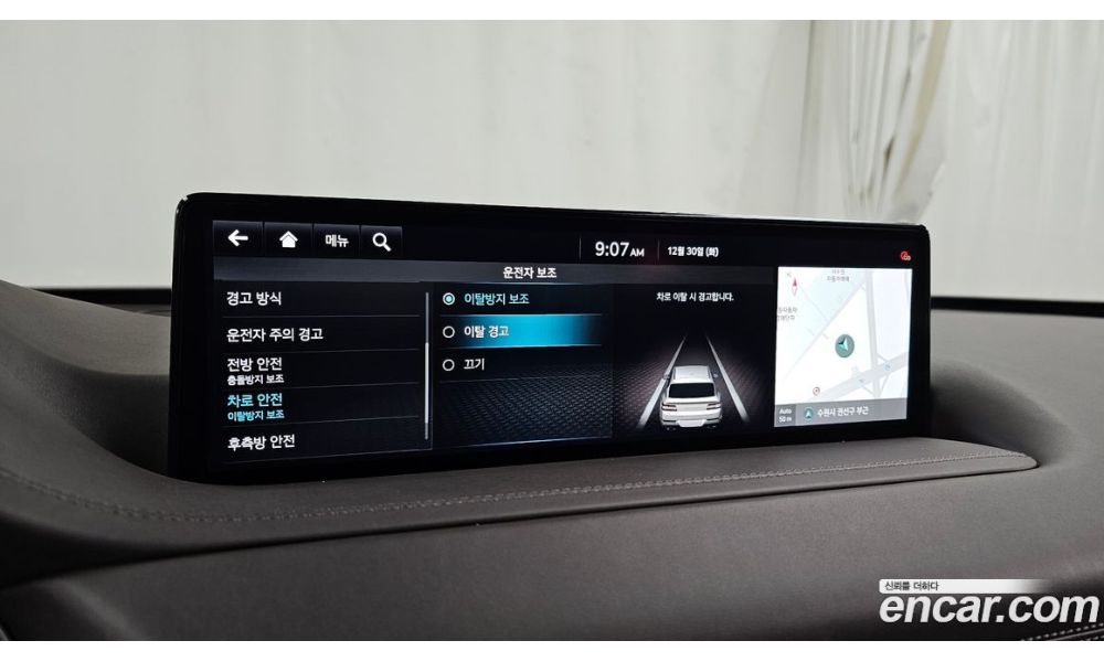 423054