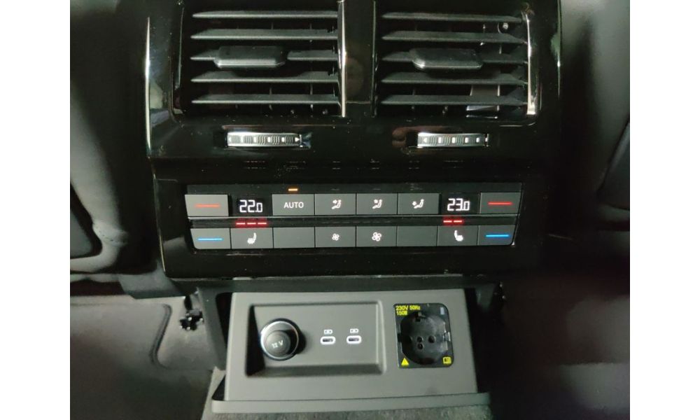 326652