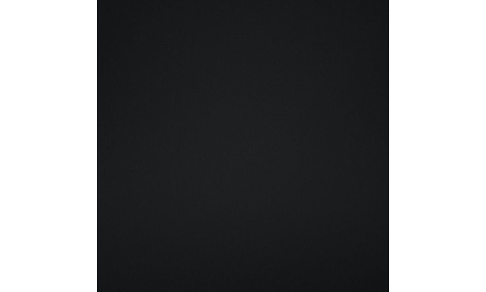 587436