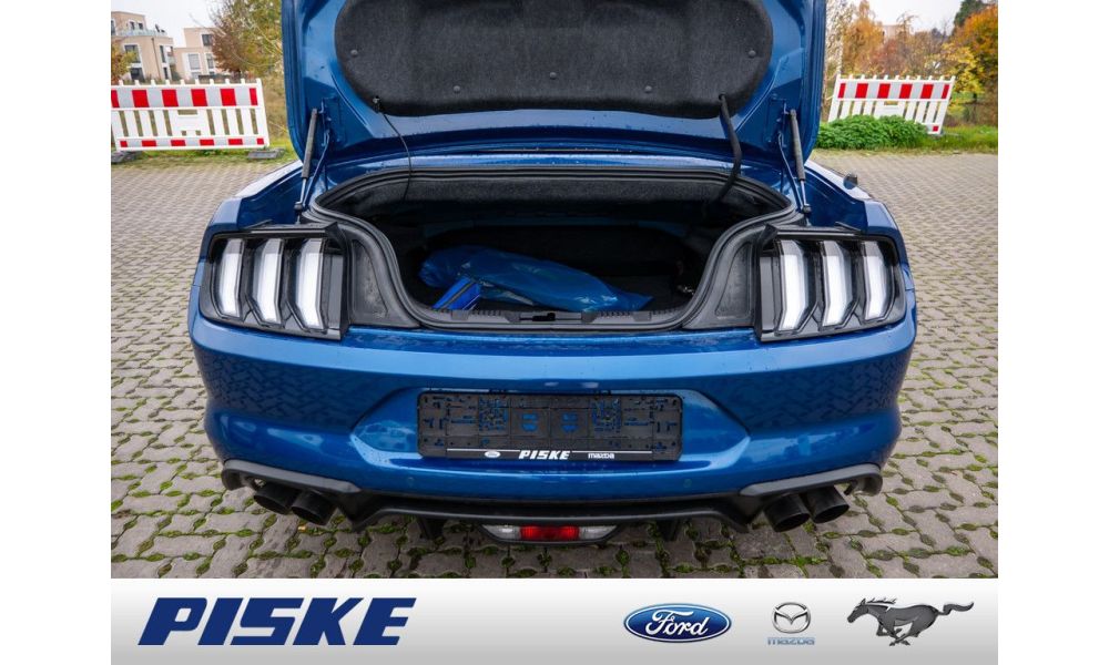 827991