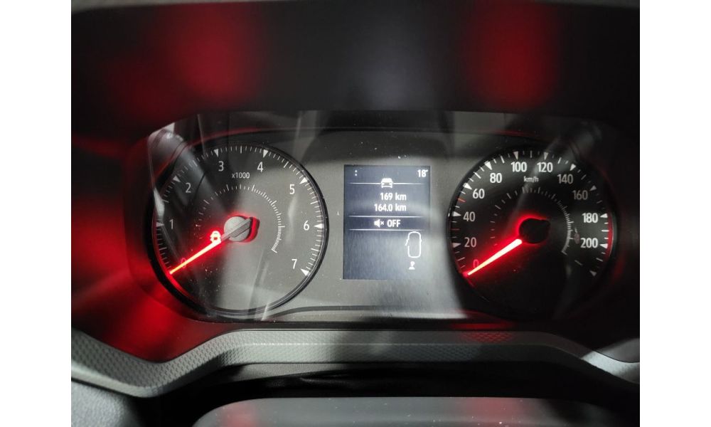 323842