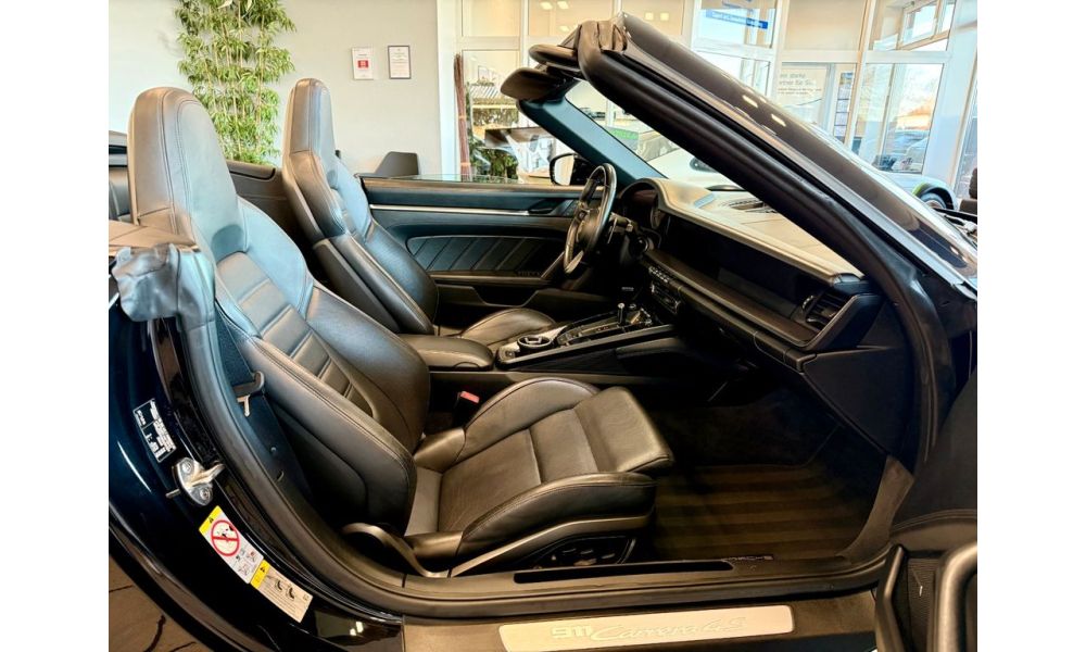 745947