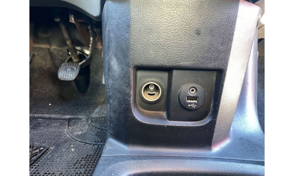 337652