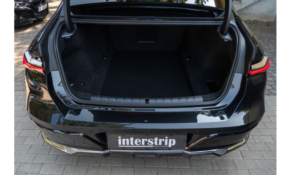 924360