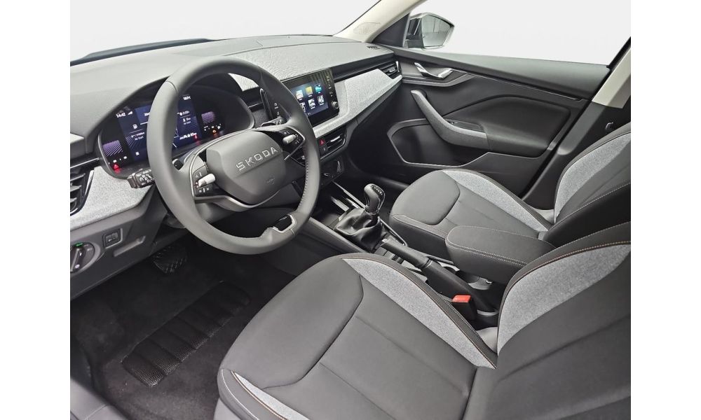 296048