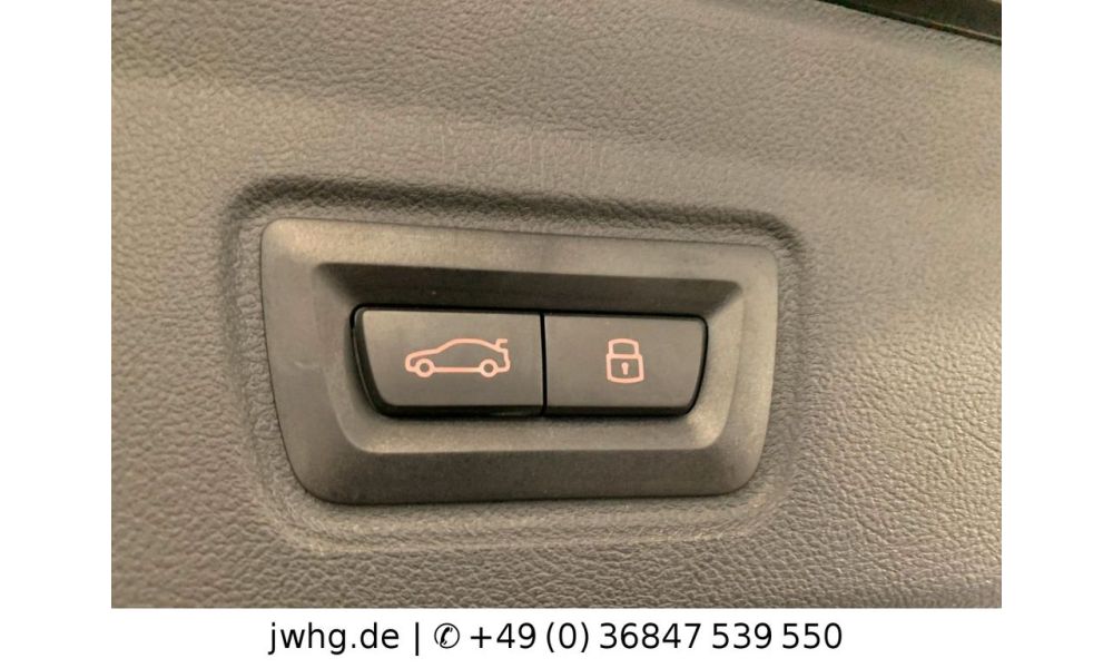 608779