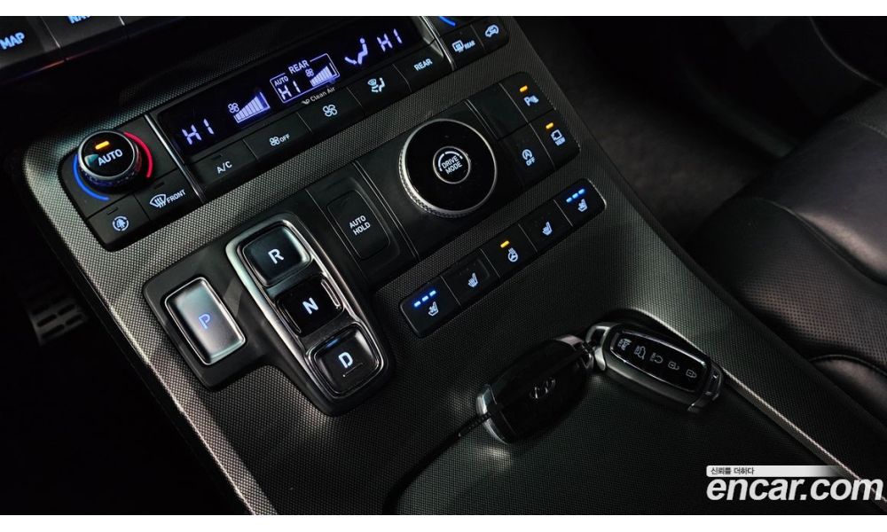903593