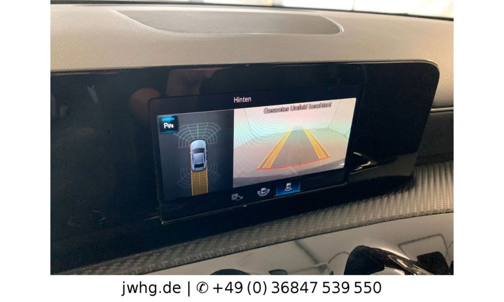 810332