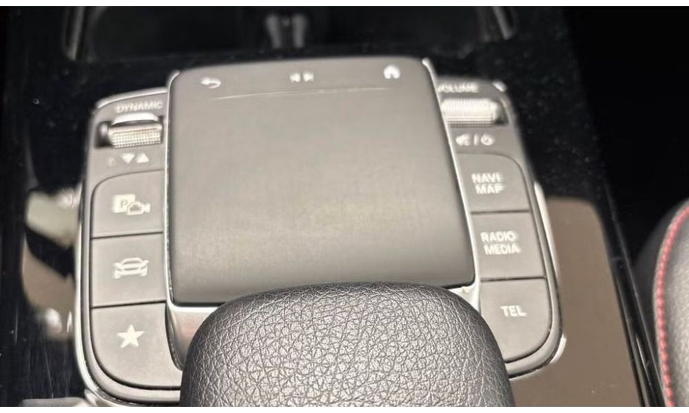 645458