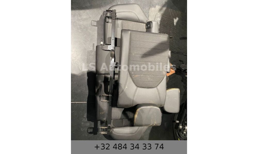 100099
