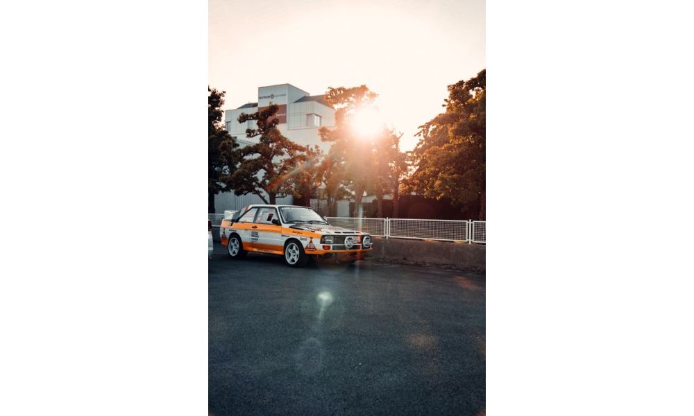 800305