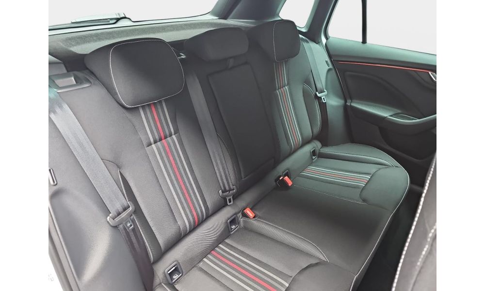 33132