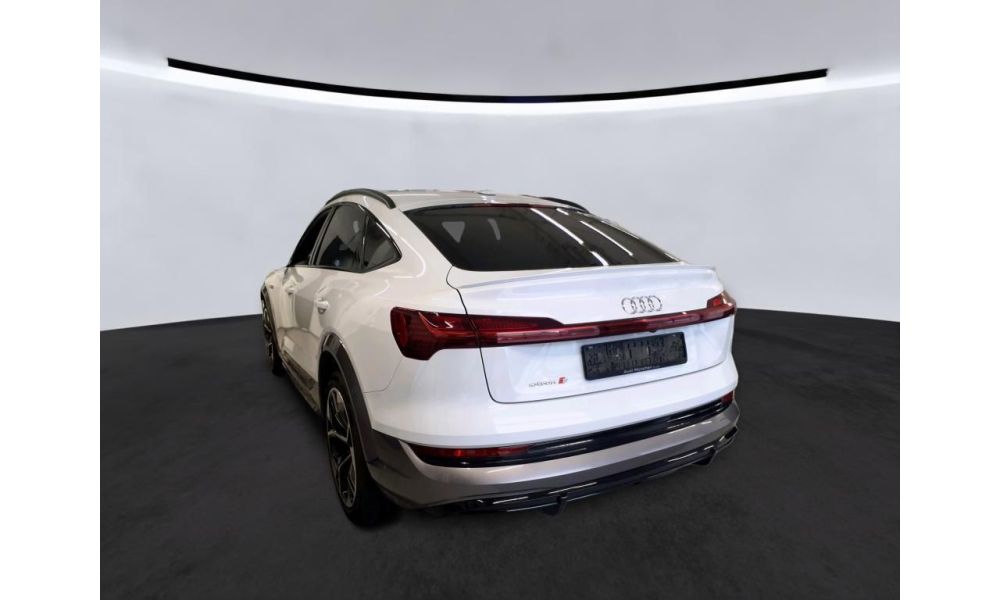 948633