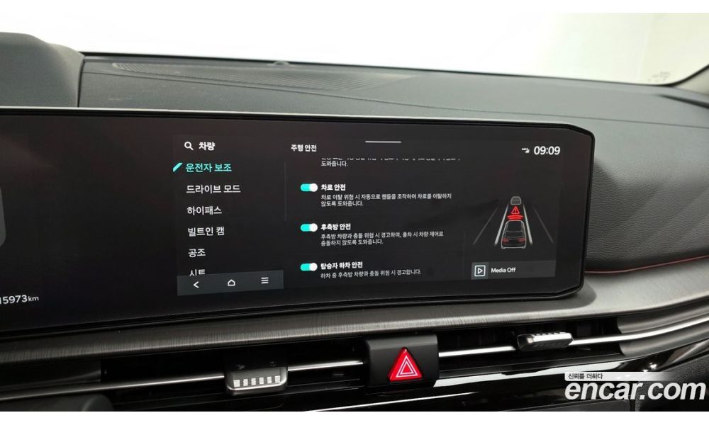 699622