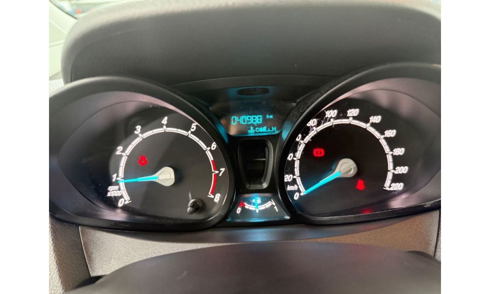 568316