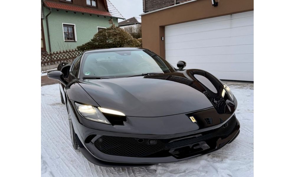 975237