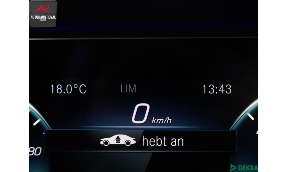 834758