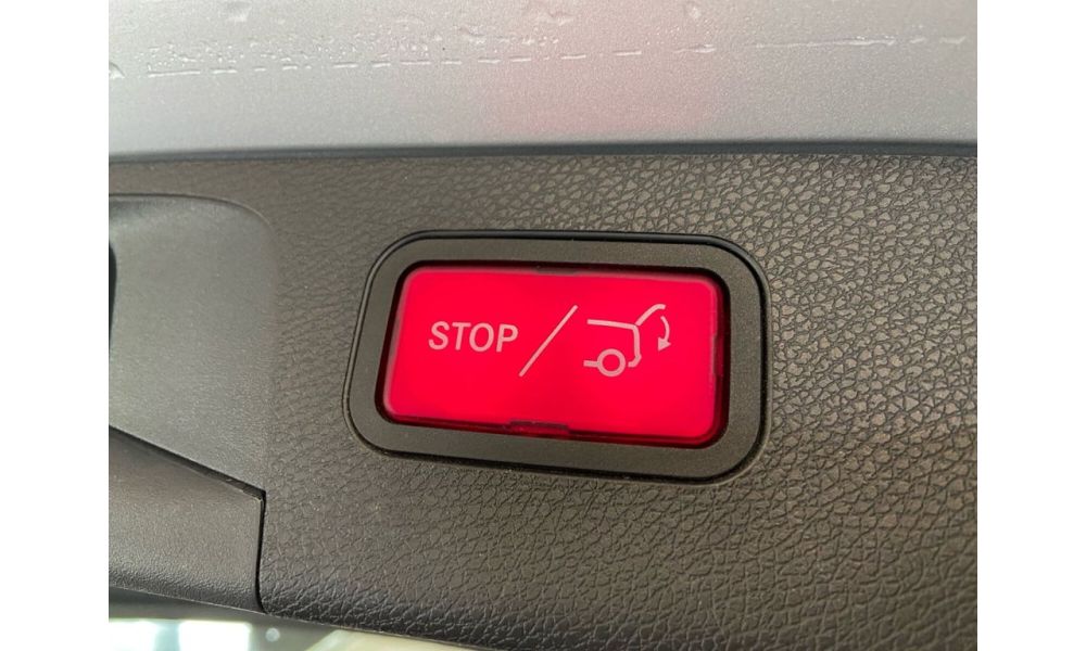 687503