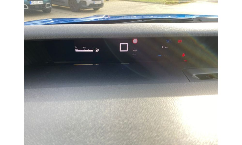 800898
